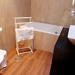 Guest house Quinta Do Molinu 4*